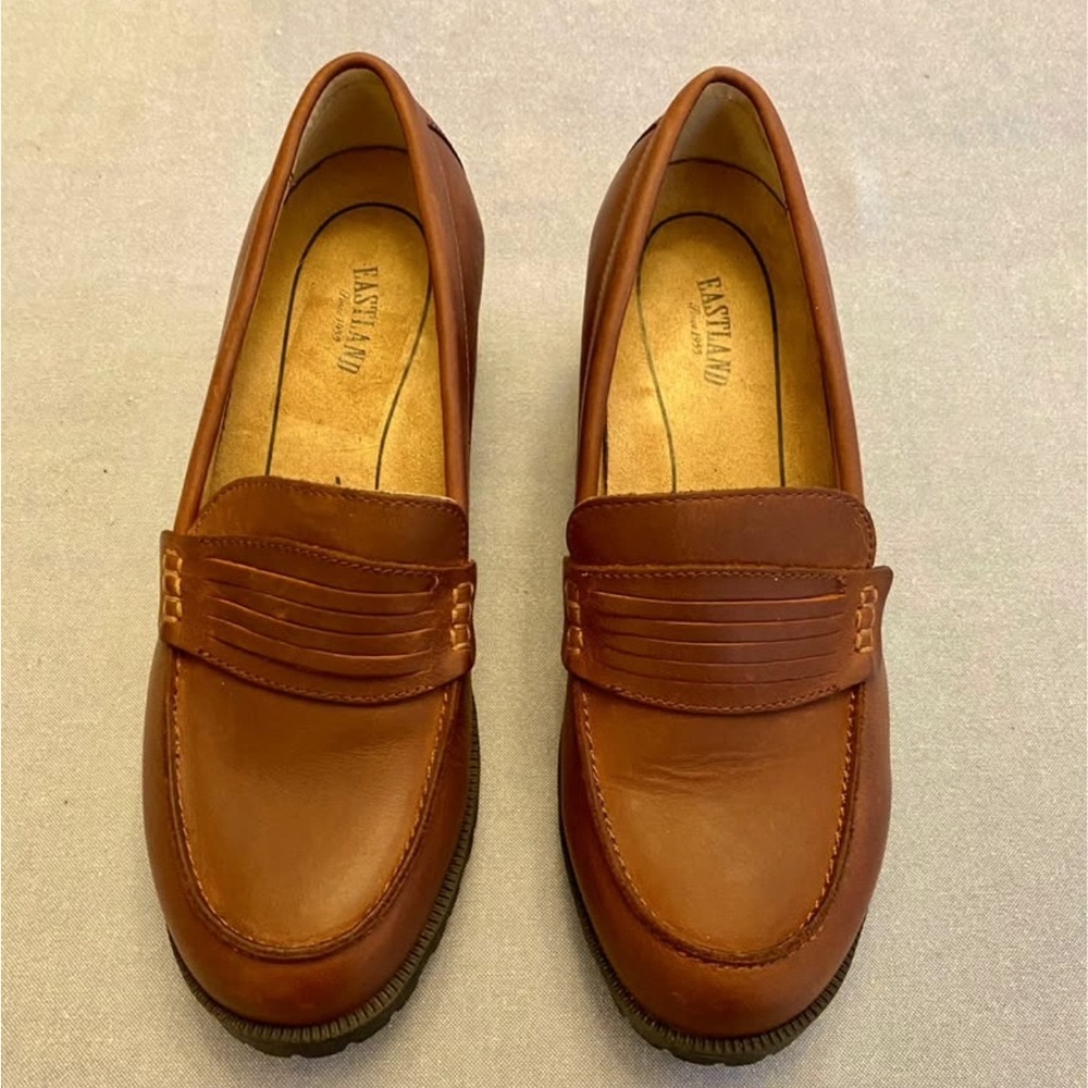 NWOT Eastland Women's Newbury Penny Loafer - Brown - Picture 5 of 8